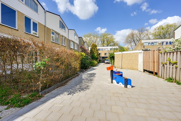 Willem Alexanderplantsoen 31 Barendrecht - 06 - Funda.jpg